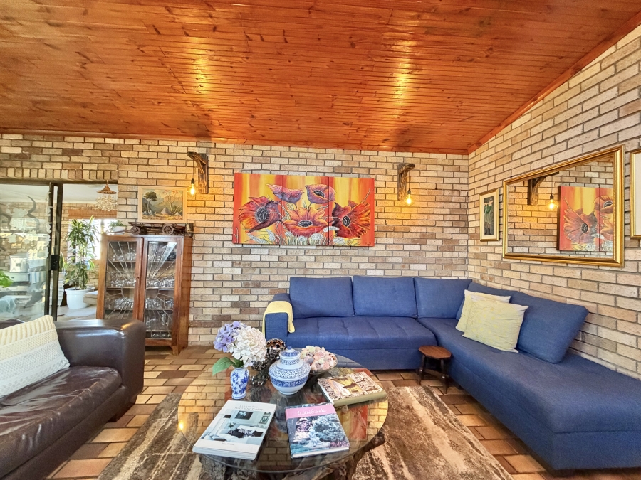 4 Bedroom Property for Sale in Kabeljauws Eastern Cape